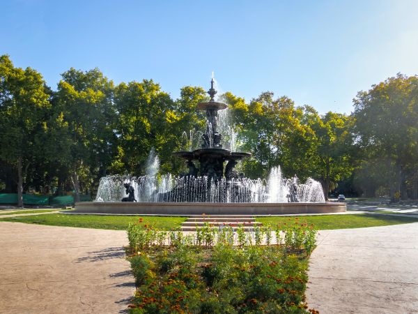 Mendoza's Historic Plaza Independencia